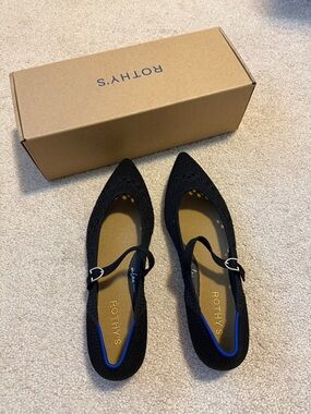 NEW with box Rothy's The Point Mary Jane Crochet Flats in Black Size 9